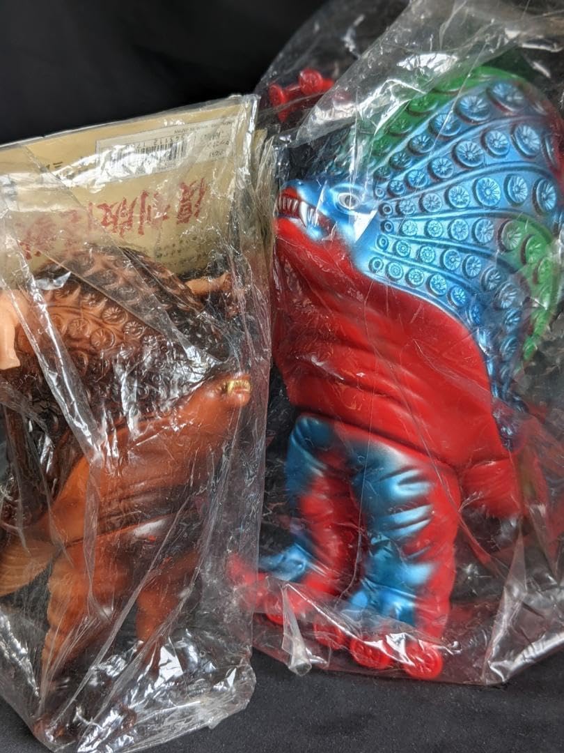 ジャイアントスタンダード・タッコングブルマァク 復刻 ソフビ2体